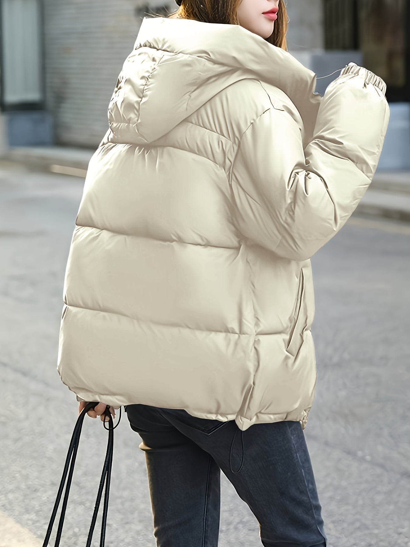 Lucinda – Refined Women’s Cropped Warm Puffer