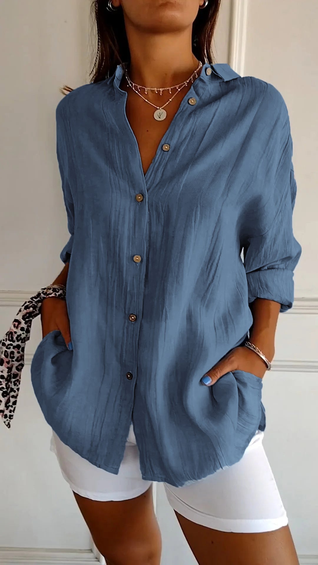 Abigail – Women’s Button-Down Shirt